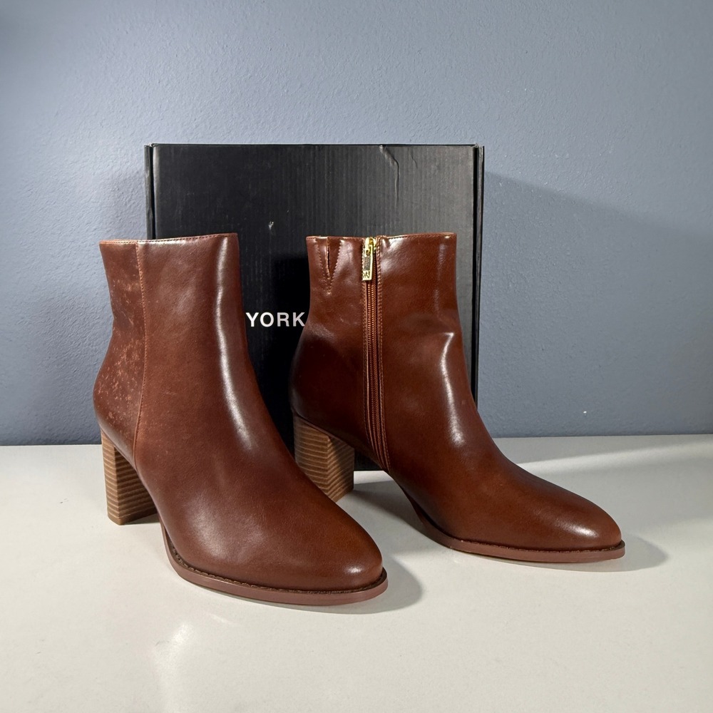New York and Company‎ Jadyn Side Zip Ankle Bootie Brown Block Heel Womens 11 - Picture 3 of 8